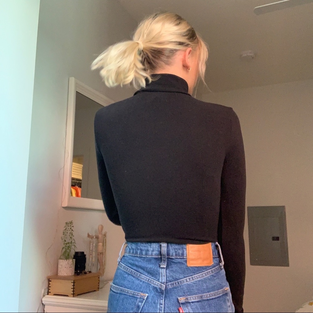 Long sleeve black bodysuit